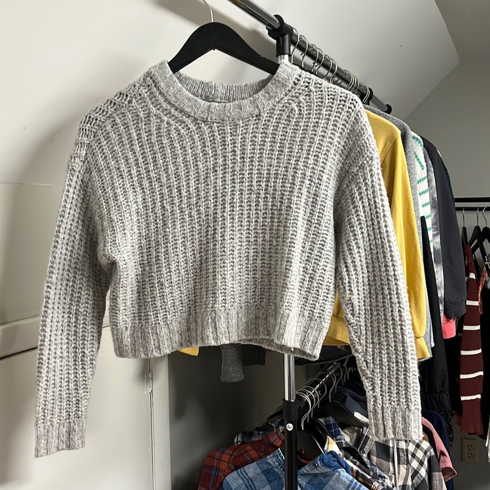 grey sweater